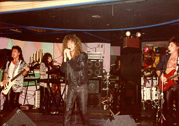 img23.jpg (33039 bytes)